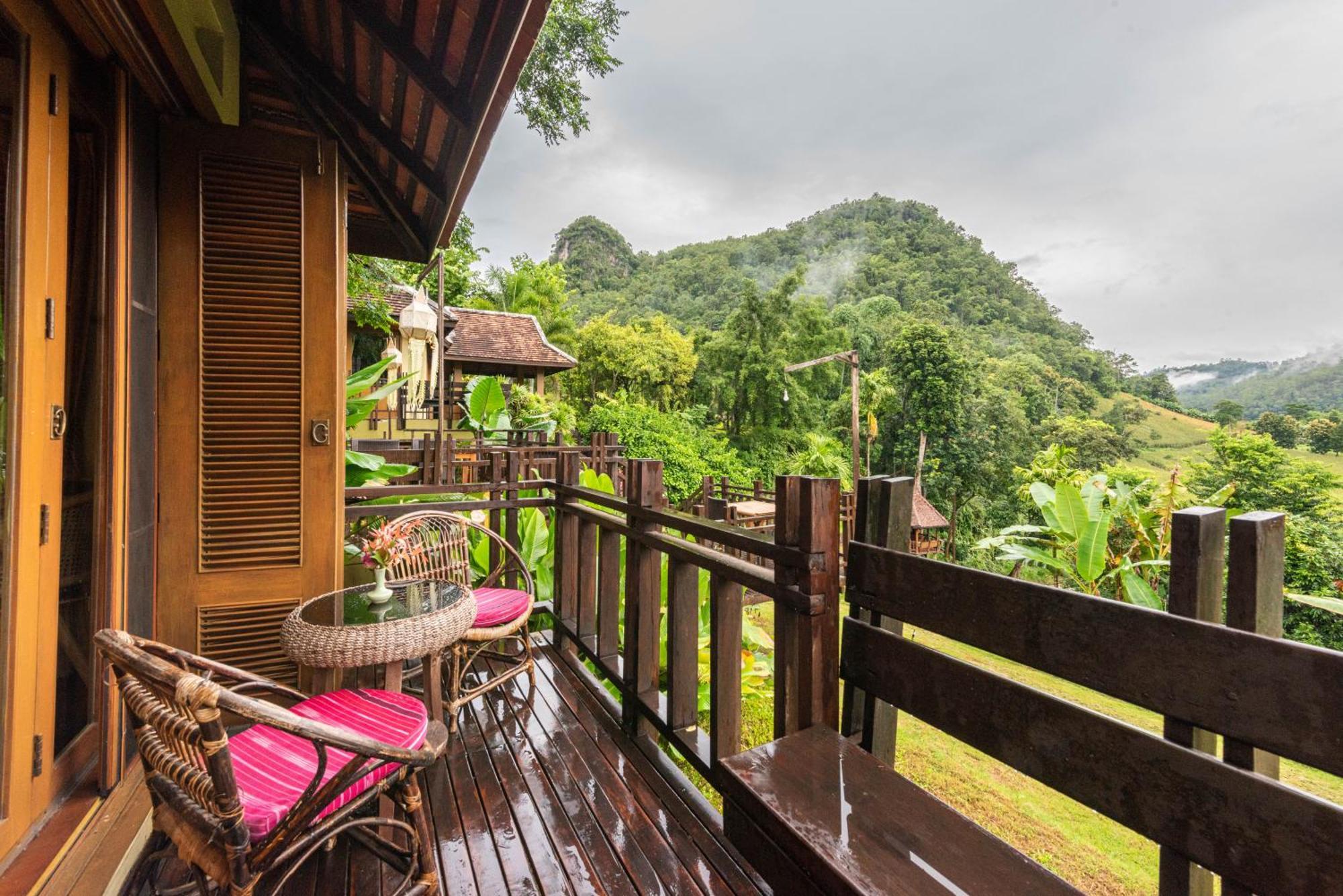 Kanlaya'S Eyrie, Luxury Homestay Pang Mapha Экстерьер фото