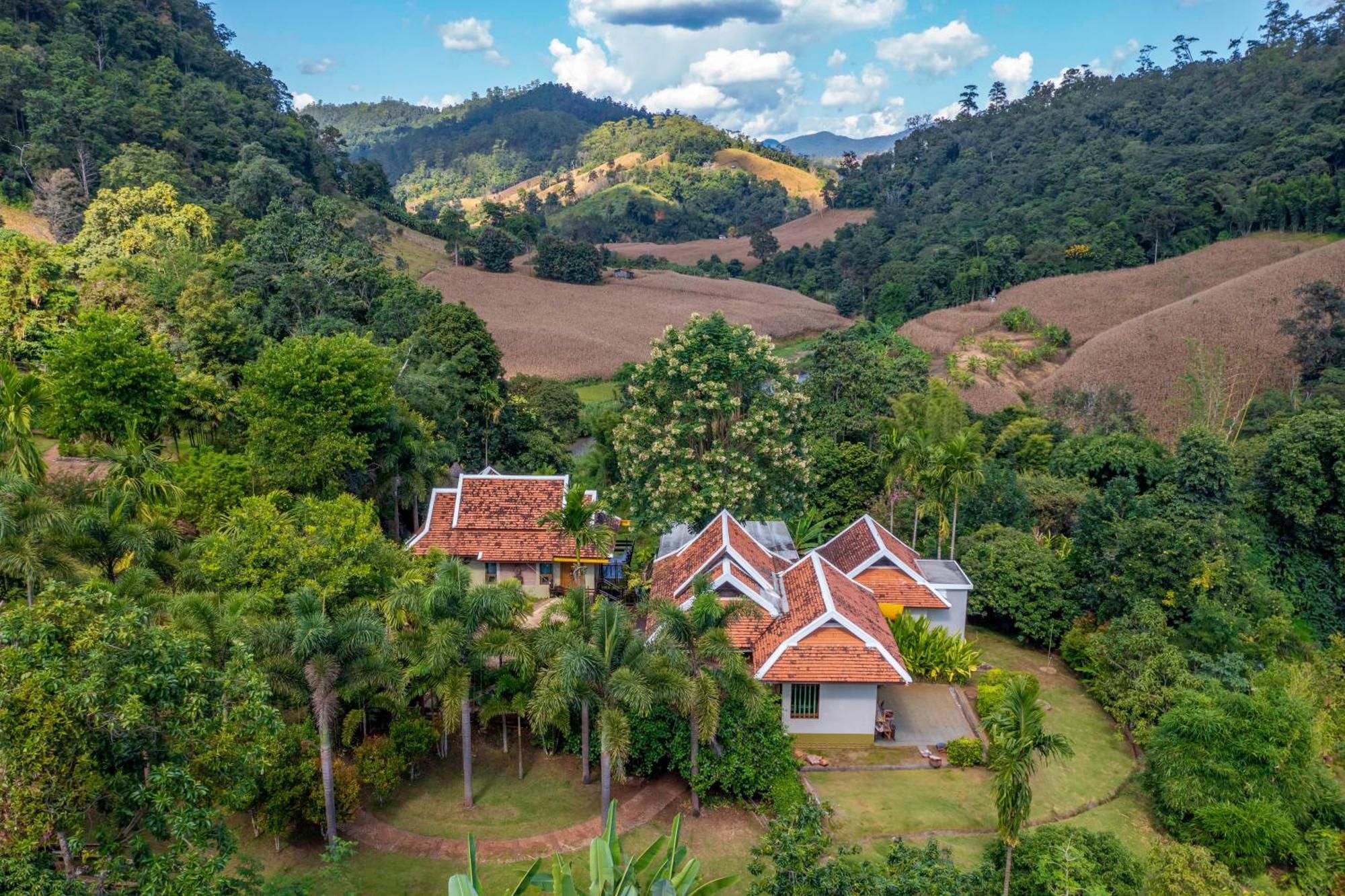 Kanlaya'S Eyrie, Luxury Homestay Pang Mapha Экстерьер фото