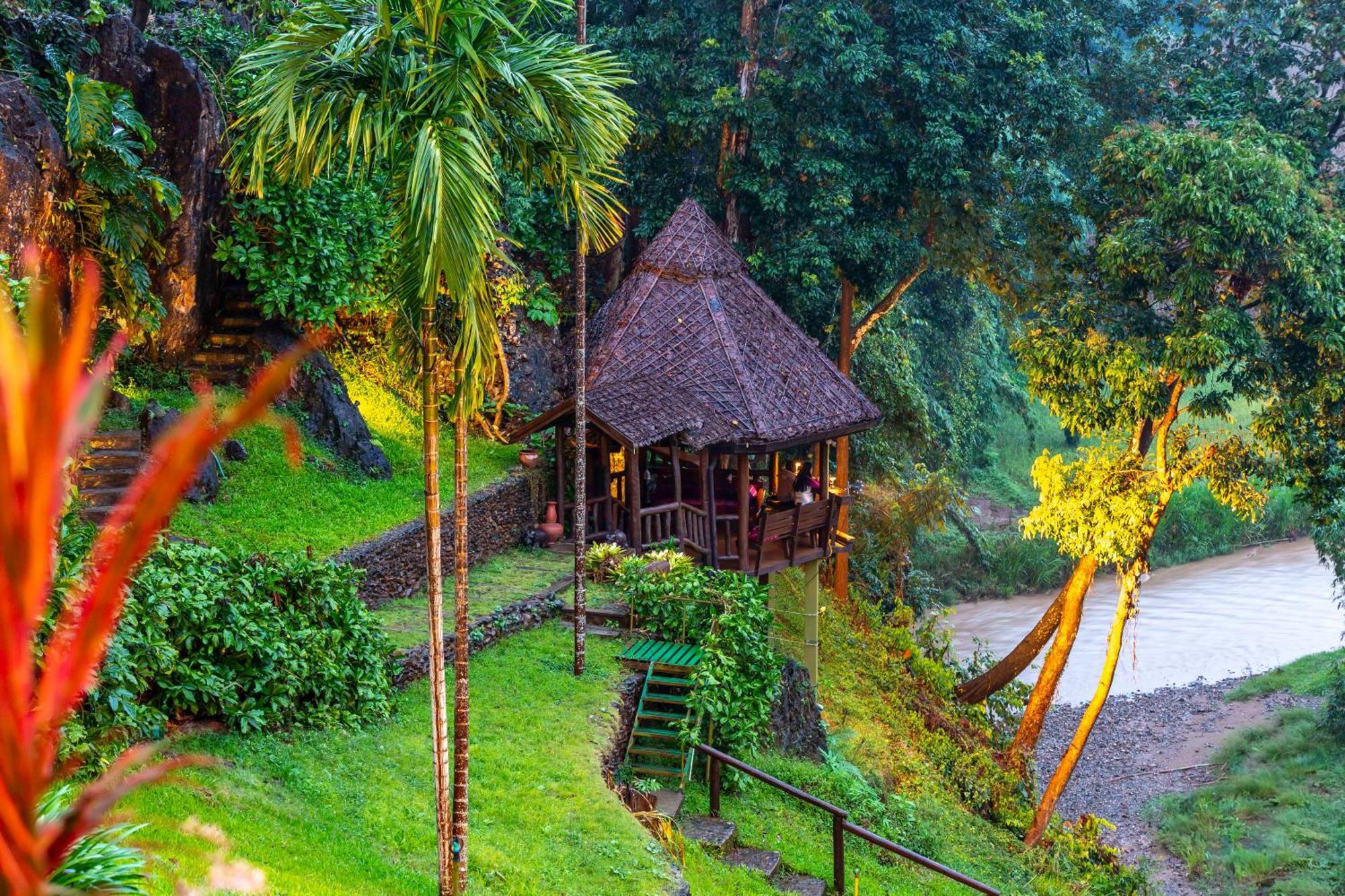 Kanlaya'S Eyrie, Luxury Homestay Pang Mapha Экстерьер фото